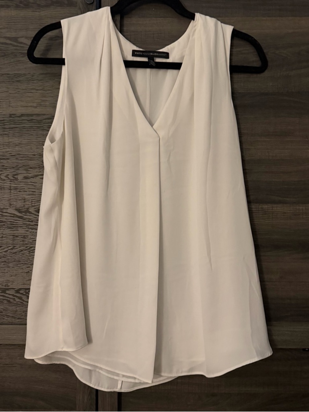 White House Black Market White Sleeveless V-Neck Blouse